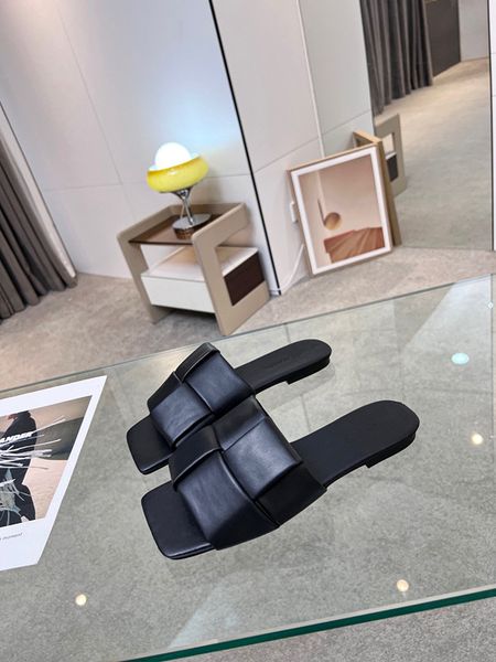 

designer slides women man slippers luxury sandals brand sandals real leather flip flop flats slide casual shoes sneakers boots by, Black