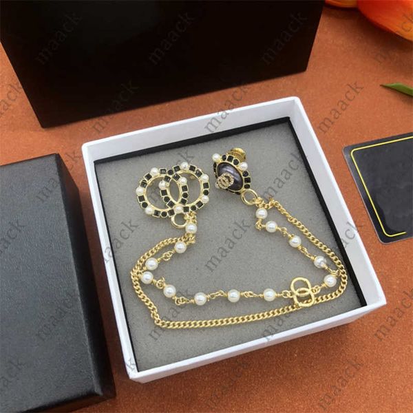 

chain brooch thread broaches designer broochs cjewelry carti jewelry m230410, Gray