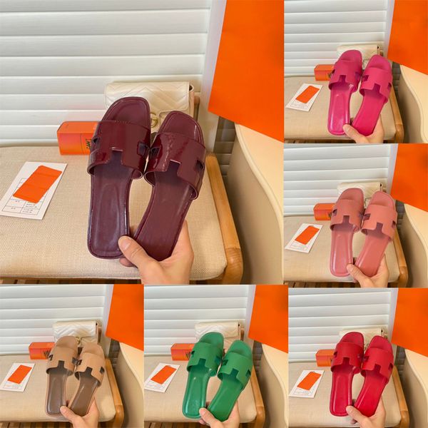 

2023 womens sandals light blue white pink slippers luxury designer adhesive summer walking genuine flat heel outside indoor breathable class, Black
