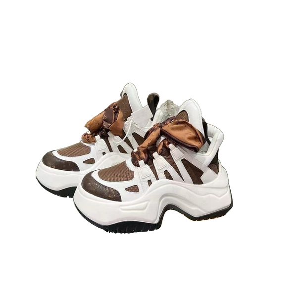 

designer sneakers calfskin casual shoes reflective shoes vintage suede leather trainers all-match stylist sneaker patchwork leisure shoe pla, Black