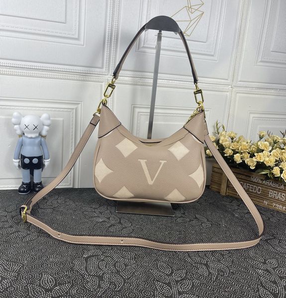 

designer womens shoulder bag luxury bagatelle bb handbags embossed flower letter empreinte leather mini underarm bags crossbody ladies fashi