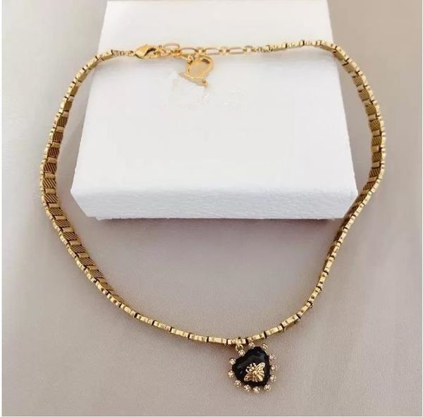 

pendant necklaces luxury jewelry bee collar necklace female brass heart-shaped necklace fan, Silver