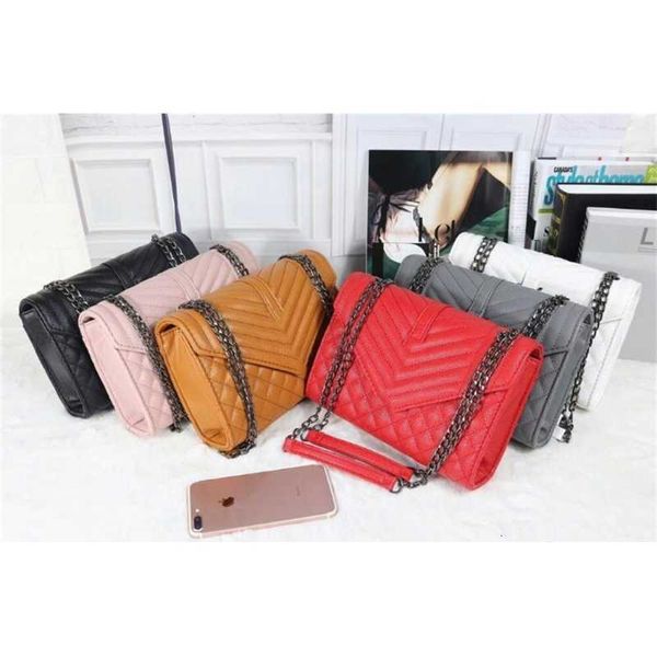 

horizontal style square inner patch bag magnetic buckle chain medium single rhombic solid color