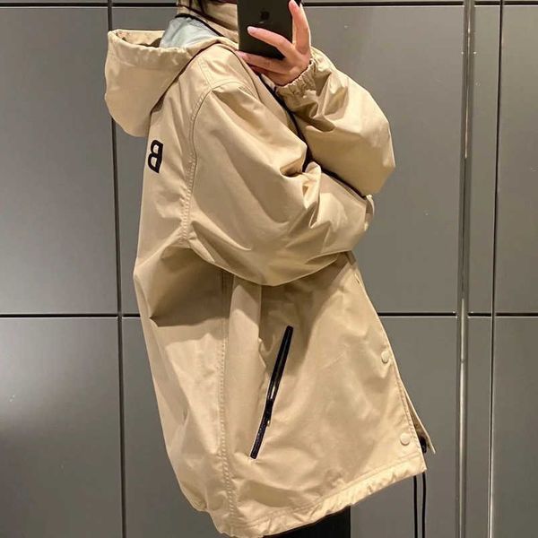 

womens designer t shirt tracksuit shirt distinguishing market original family english printed long sleeve loose fit trench coat, Black;brown