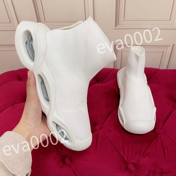 

2023 new luxury fashion shoe designer men woman luxury colors and styles breathable designer massage outdoor air sports trainers shoes fengd, Black
