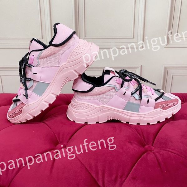 

2023 luxury casual shoes calfskin reflective sneaker designer mens women sneakers fashion trainers, Black