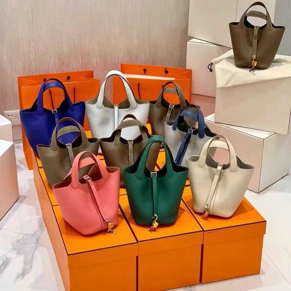

vegetable basket women's bag togo bucket layer leather hand 2023 new fashion versatile large capacity hand, Silver