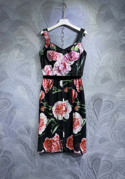 

two piece dress two piece fashion set 2023 spring/summer new fashion strap plus classic fashion half skirt style simple fashion print set fo, White