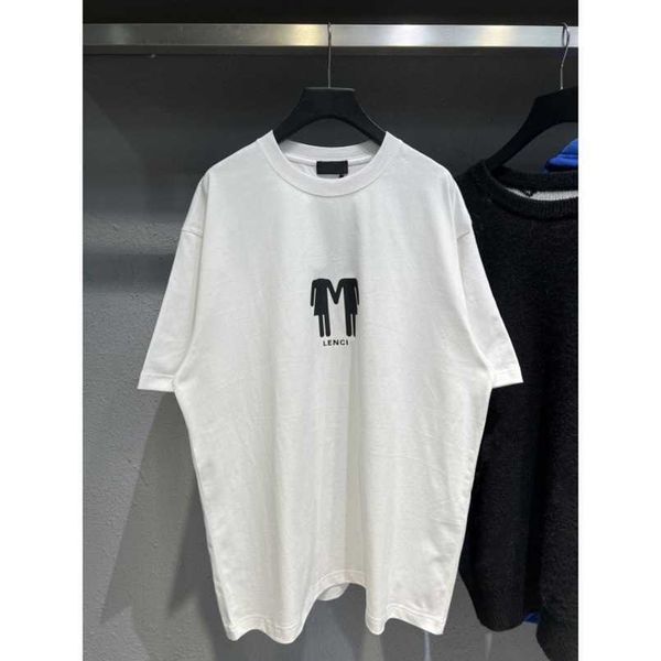 

2023 womens designer t shirt tracksuit family handheld sleeve back pride flag print t-shirt, White;black