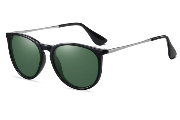 

square sunglasses hd lenses uv400 anti-radiation street fashion beach catwalk suitable for all wear matching style designer sunglasses unise, White;black