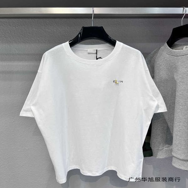 

2023 new designer womens t shirt high-end shirt correct version of high-quality family chest printed with english  letters metal label for, White;black