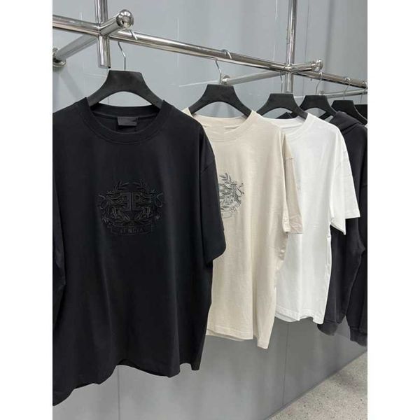 

designer women's clothing 20% off shirt house high edition lion crown glow embroidery sleeve loose t-shirt men, White;black