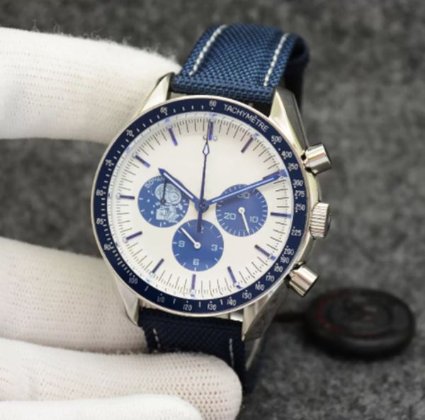 

luxury men's quartz sport battery watch eyes on the stars limited edition two tone white and blue dial stainless steel professional div, Slivery;brown