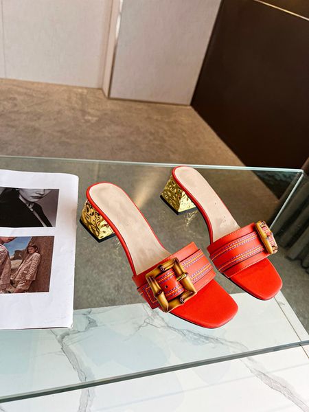 

designer women sandals v signature slide sandal transparent sandals grainy cowhide flat shoes summer, Black