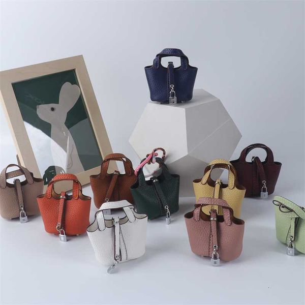 

mini vegetable basket bag women 2023 new creative bucket headset fashion hanging, Silver