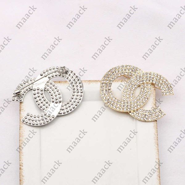 

brooches classic fashion brand designer design double letter gold silver women pearl rhinestone brooch suit laple pin fashion jewelry access, Gray