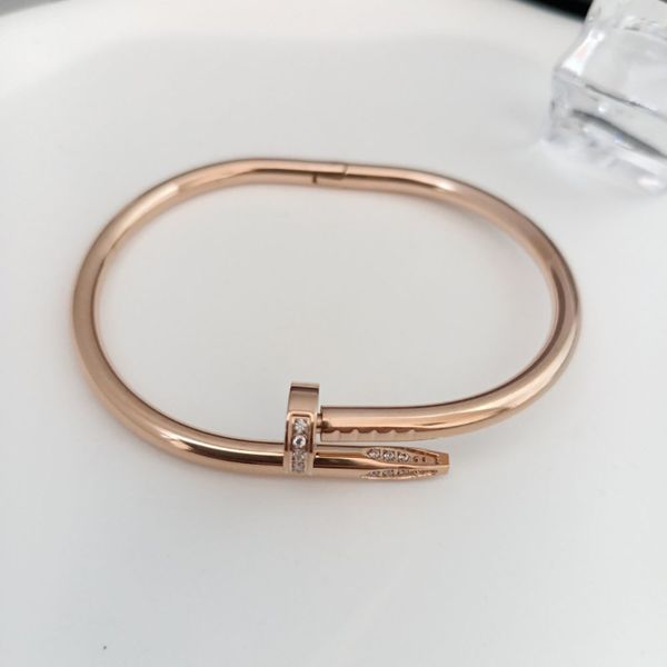 

designer love nail bracelets bangles jewelry cuffs diamonds cubic zirconia for womens mens luxury stainless steel titanium rose gold- silver, Black