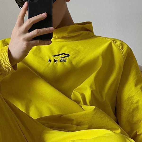 

2023 new designer womens t shirt high-end shirt differentiating markets high edition family pullover long sleeve sports jacket relaxed top, Black