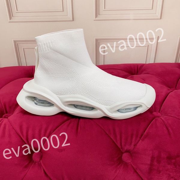 

2023 luxury fashion shoe designer men woman luxury colors and styles breathable designer massage outdoor air sports trainers shoes fengda1 2, Black