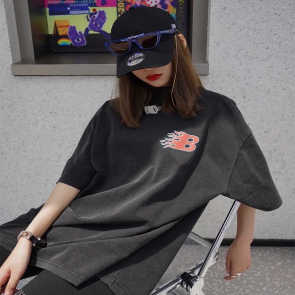 

womens designer t shirt high edition 2023 summer family flame letter print wash old sleeve t-shirt, White;black