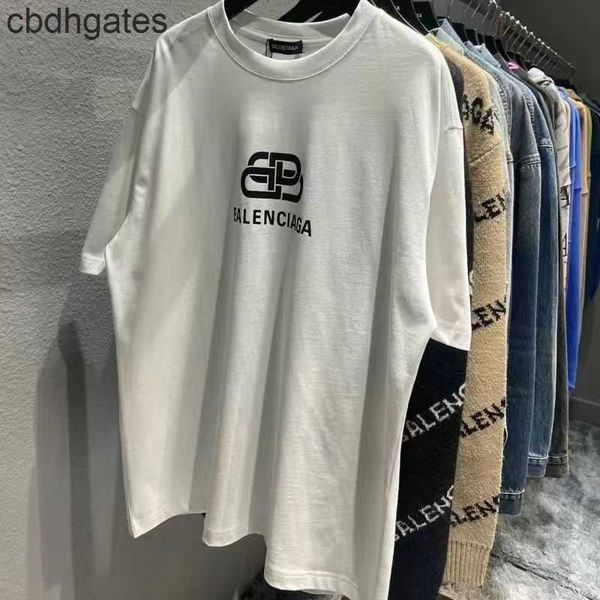 

classic t shirts 2023 mens button fashion balencg tee high couple paris fashion brand t-shirt lock 23 summer letter print loose cotton short, White;black