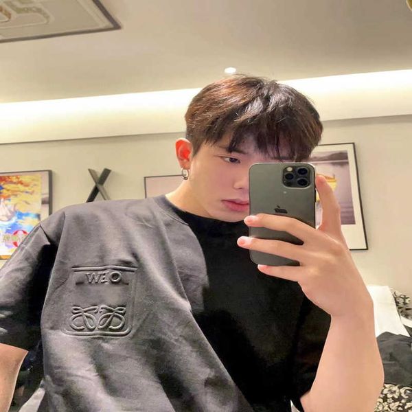 

2023 new designer womens t shirt high-end shirt correct spring street luojia 23ss 3d embossed casual comfort os loose sleeve t-shirt, White