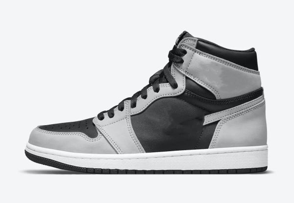 

2023 new mens basketball shoes with box jordas 1 shadow 2.0 black light smoke grey-white 555088-035 the mens designer sports sneakers offeri