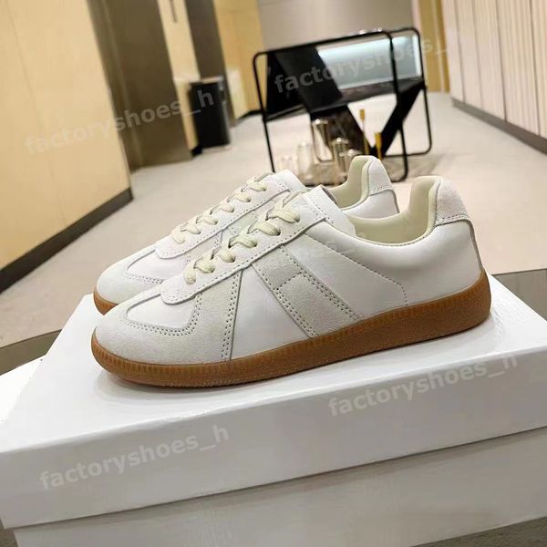

casual shoes designer margiela sneakers men women sneaker mm6 trainers suede leather trainer rubber sole sneaker maison trainer outdoor runn, Black