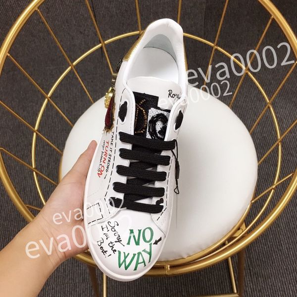 

2023 r calfskin casual shoes reflective sneakers vintage leather trainers fashion shoes leisure shoe lace-up women mens sneaker, Black