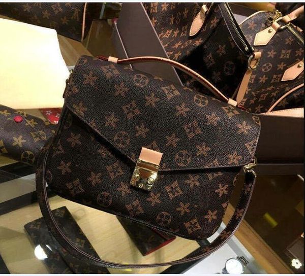 

luxurys designers bags fashion womens crossbody clutch shoulder bags letter handbag ladies purse pocket messenger totes bag wallet m40780 rl