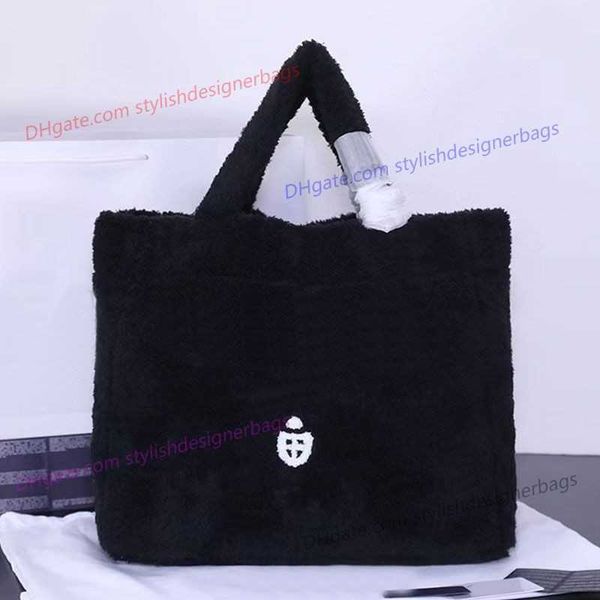 

luxury crossbody shoulder shop bag women handbags soft designer bag designer large capacity tote bags triangular sequin handle purse 411f3