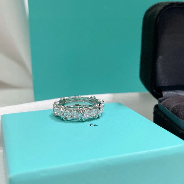 

designers ring fashion women jewelrys gift luxurys diamond silver rings designer couple jewelry gifts simple personalized style party birthd