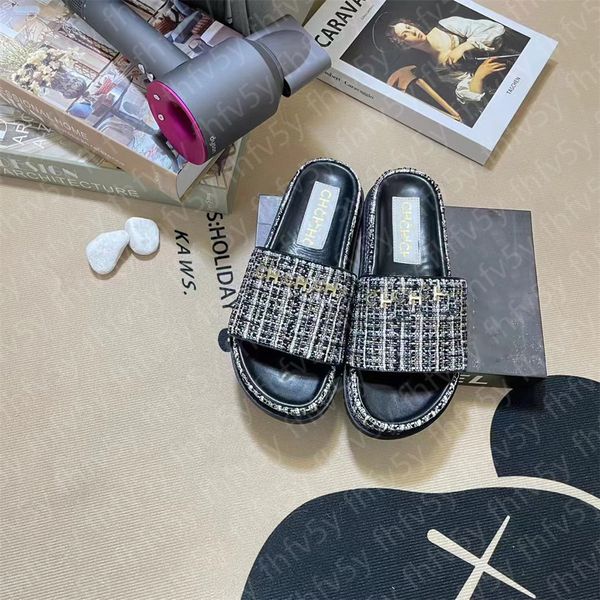 

luxury woman brand slippers size 35-40 ladies indoor quiet soft soles comfortable non-slip lovers sandals factory direct sale special offer, Black