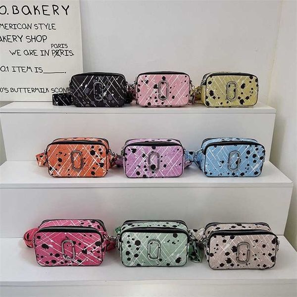 

designer bag 2023 new trendy women's bag high beauty spotted camera bag minimalist crossbody shoulder bag factory outlet