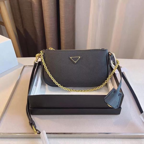 

2023 designers bag luxurys women crossbody shoulder bag chain underarm handbag lady wallet classic fashion purse 4 colors versatile style go, Black;red