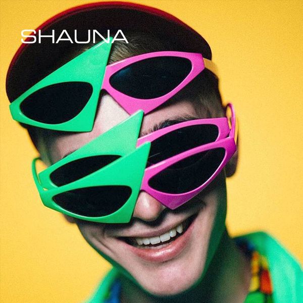 

sunglasses shauna fashion christmas triangle oval green rose contrast color roy purdy sunglasses stage hip hop party glasses uv400 230411, White;black