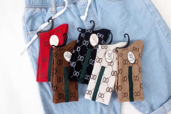 

sock mens women mens sock cotton socks designer mens womens designer sport spring wintter letter printed sock embroidery cotton man woman fi, Black