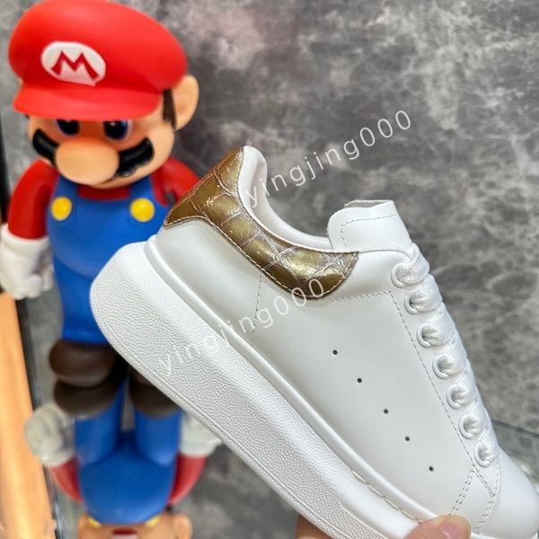 

2023new designer casual shoes thunder sneakers mens woman high platform runner trainer low light camouflage capsule series rubber outdoor sh, Black