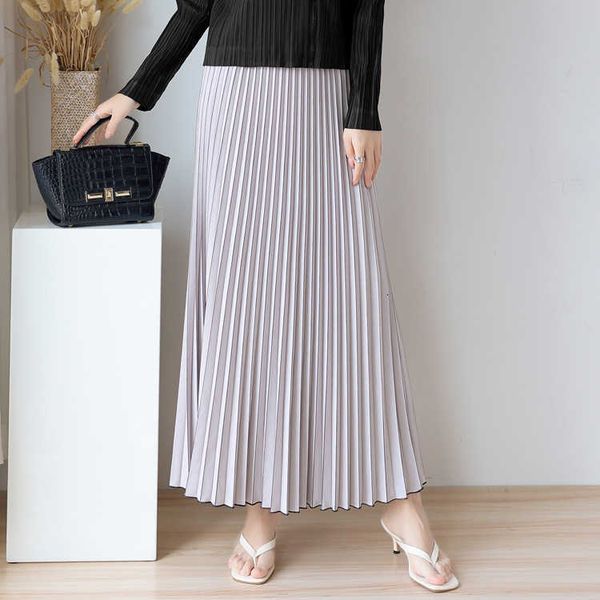 

half sanzhai pleated for women 2023 new spring/summer design sense large versatile long a-line skirt, Black