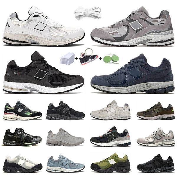 

mens running shoe light blue grey atlas lemon haze black white red dark grey camo navy silver metallic green nettle red men women trainers s