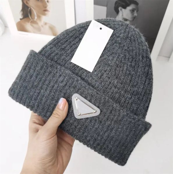 

Luxury Knitted Hat Designer Beanie Cap Mens Fitted Hats Unisex Cashmere Letters Casual Skull Caps Outdoor Fashion 15 Colors A7, Grey