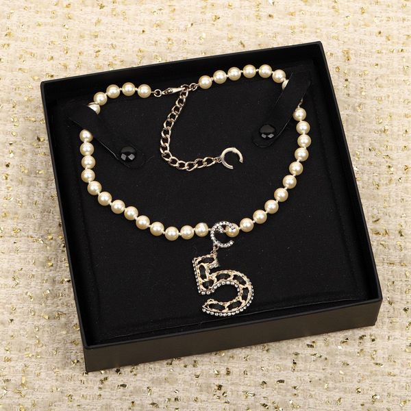 

2023 luxury quality charm pendant necklace with diamond and black geuine leather nature shell beads have box stamp ps7822a, Golden
