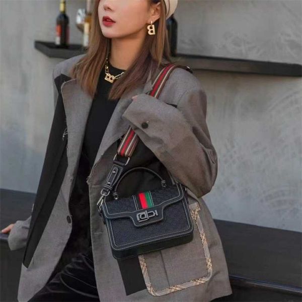 

designer bag 2023 new embossed small square bag classic versatile one shoulder crossbody bag trendy women's bag factory outlet