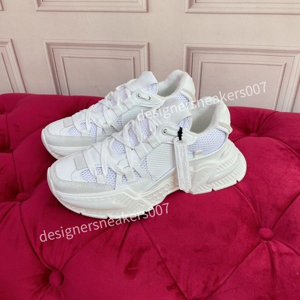 

2023quality designer fashion casual shoes sneaker fashion women shoe platform trainers strawberry mouse wave mouth print, Black