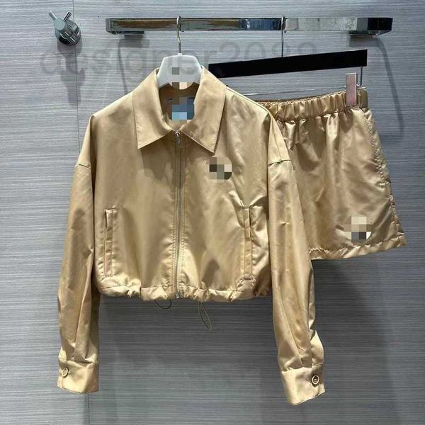 

women's tracksuits designer 2023 spring new style casual short polo jacket coat elastic waist shorts two piece set bfh0, Gray