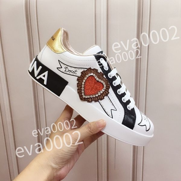 

2023 casual shoes women designer travel leather lace-up sneaker fashion lady flat running trainers letters woman shoe platform men gym sneak, Black