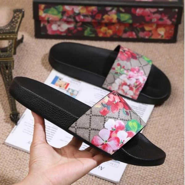 

casual shoes luxury men women slipper designers leather sandals include flower box ggity dust bag shoes snake print slide summer flat nonsli, Black