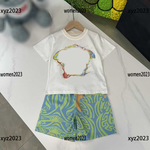 

tracksuits designer kid sets painted pattern baby suit size 110-160 cm 2pcs character avatar printed t-shirt and shorts april10, White