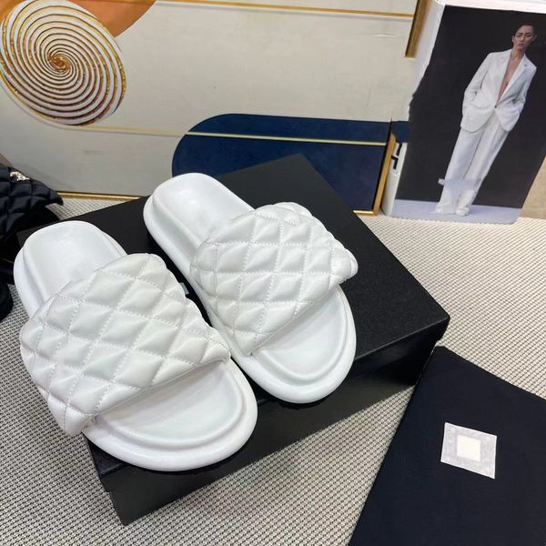

latest designers slippers women slipper casual genuine leather round toes beach flat shoes classics buckle career solid summer womens sandal, Black
