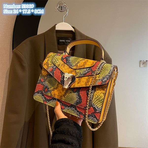 

Fashionable womens shoulder bags 6 colors this year's popular snake handbag street color leather mobile phone bag elegant embossed fashion backpack Wholesale, Blue